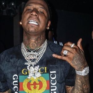 Meet your Posher, Leah